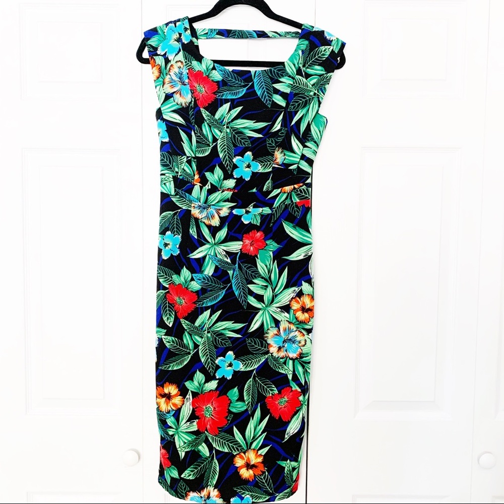 Beginning Flroal Tropical Hawaiian Sheath Dress